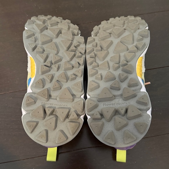 EUC Flower Mountain Yamano 3 Sneakers - Picture 14 of 15